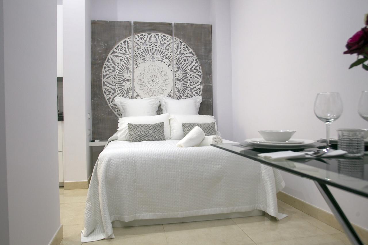 Panther Home Luxury Dreams Sevilla Exterior photo